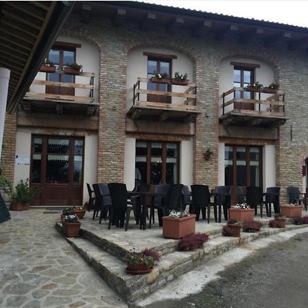 Agriturismo Locanda Dei Cacciatori Dogliani Exterior foto