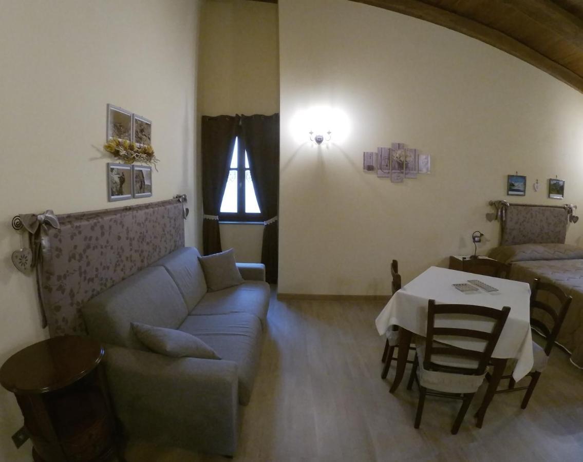 Agriturismo Locanda Dei Cacciatori Dogliani Exterior foto